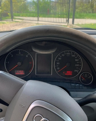 Audi A4 cena 8500 przebieg: 433700, rok produkcji 2004 z Radymno małe 211